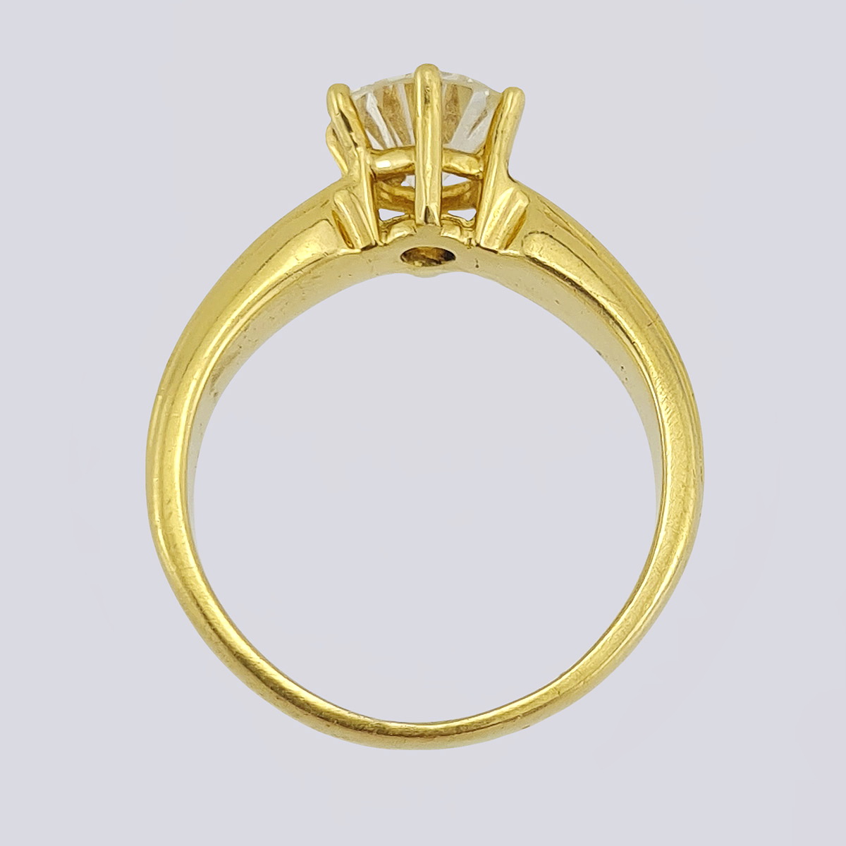Золотое кольцо 750 пробы с бриллиантом современной огранки - 0.98 карат 7/6