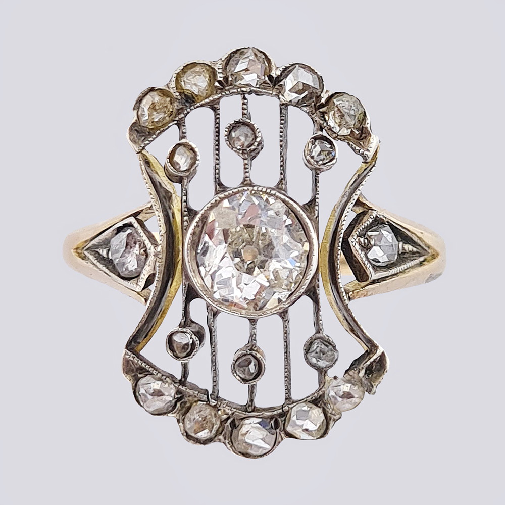 Антикварное кольцо 2-й половины XIX века с бриллиантом и алмазами
