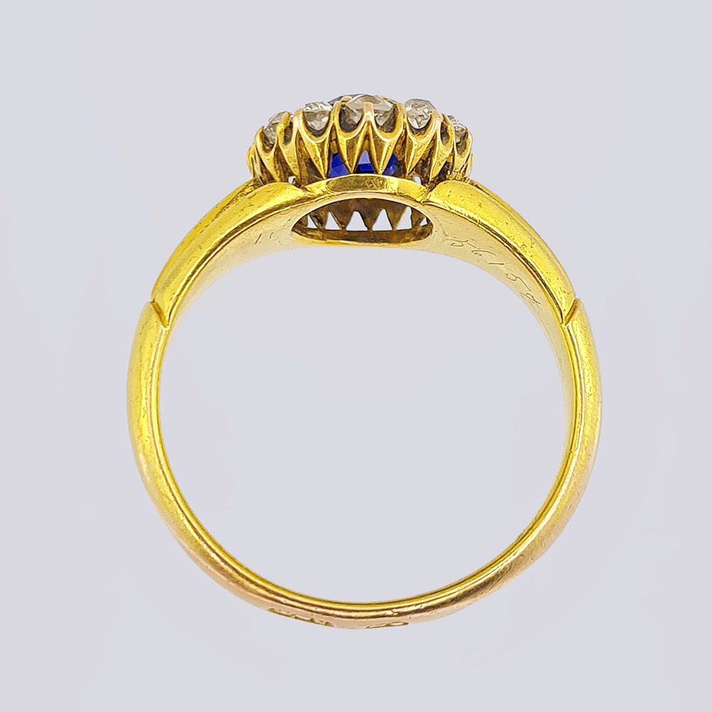 Кольцо русское золотое с натуральным сапфиром и бриллиантами старой огранки