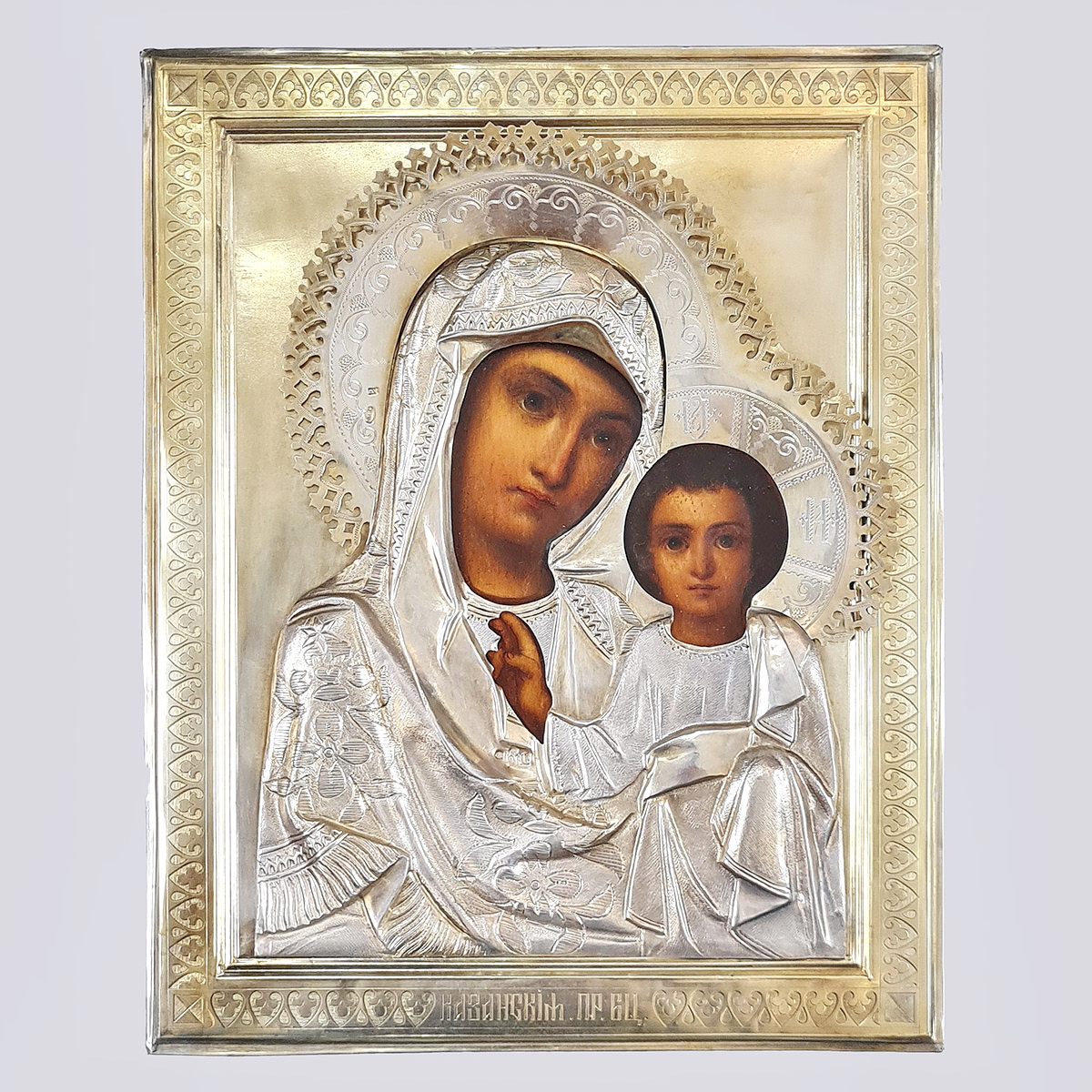 Икона «Казанская Пресвятая Богородица» с окладом из серебра 84, в киоте