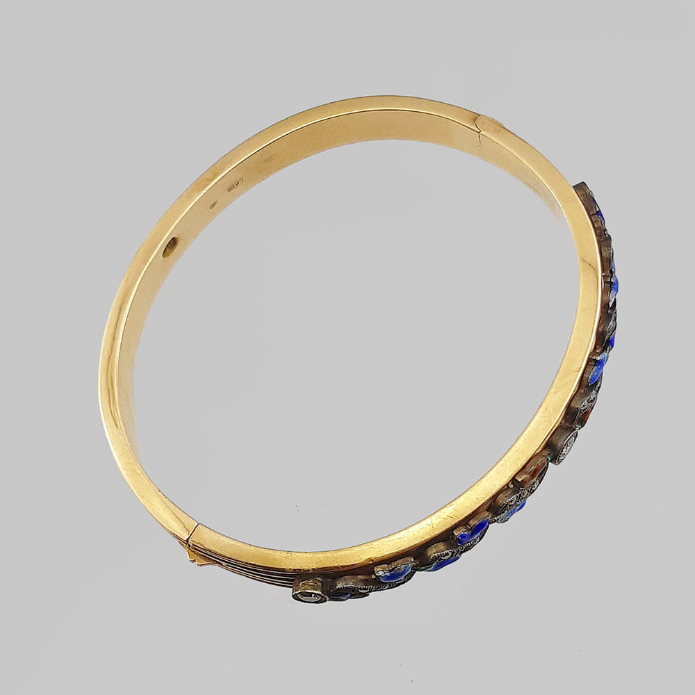 Жёсткий дутый браслет из золота 56 пробы 19 века