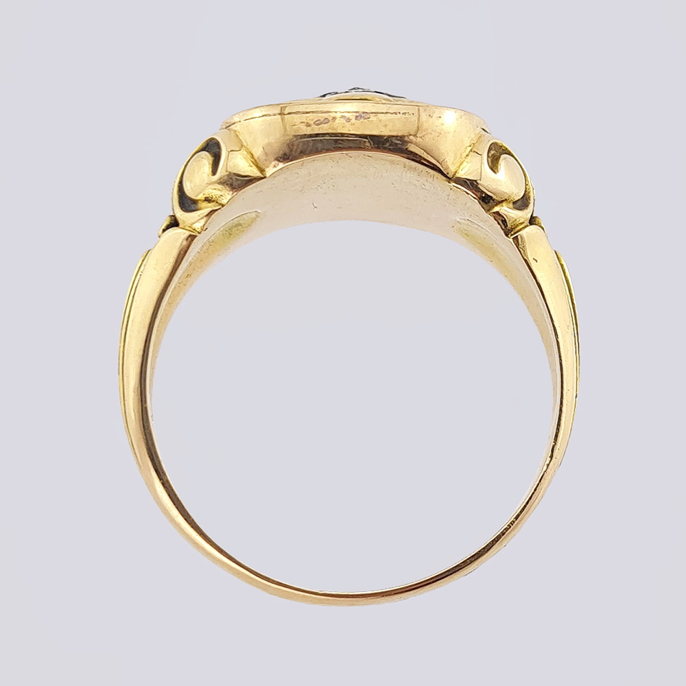 Перстень с двуглавым орлом из золота 585 пробы с бриллиантами