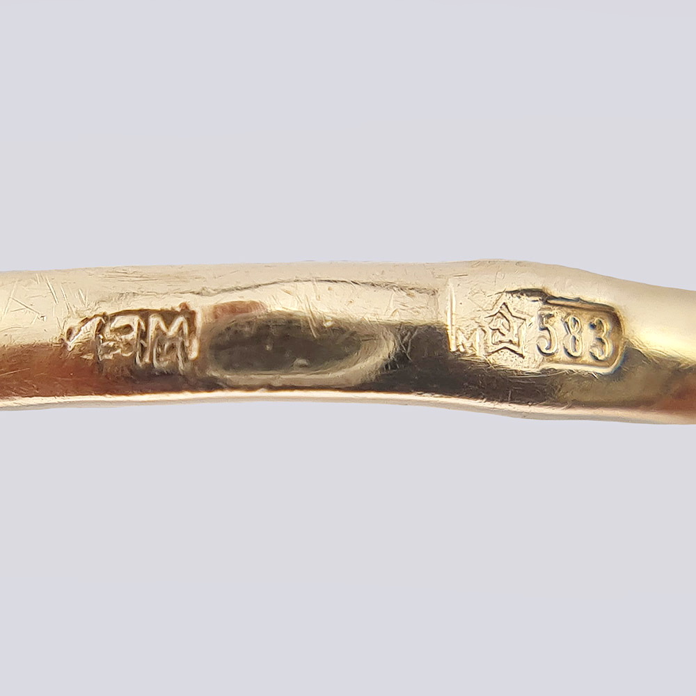 Золотое кольцо с дымчатым кварцем (СССР, 500 проба)