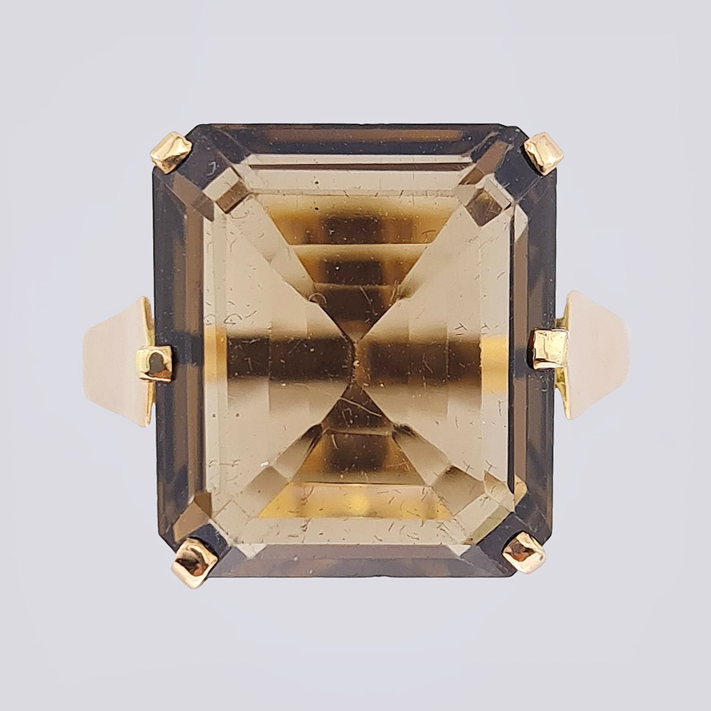 Золотое кольцо с дымчатым кварцем (СССР, 500 проба)
