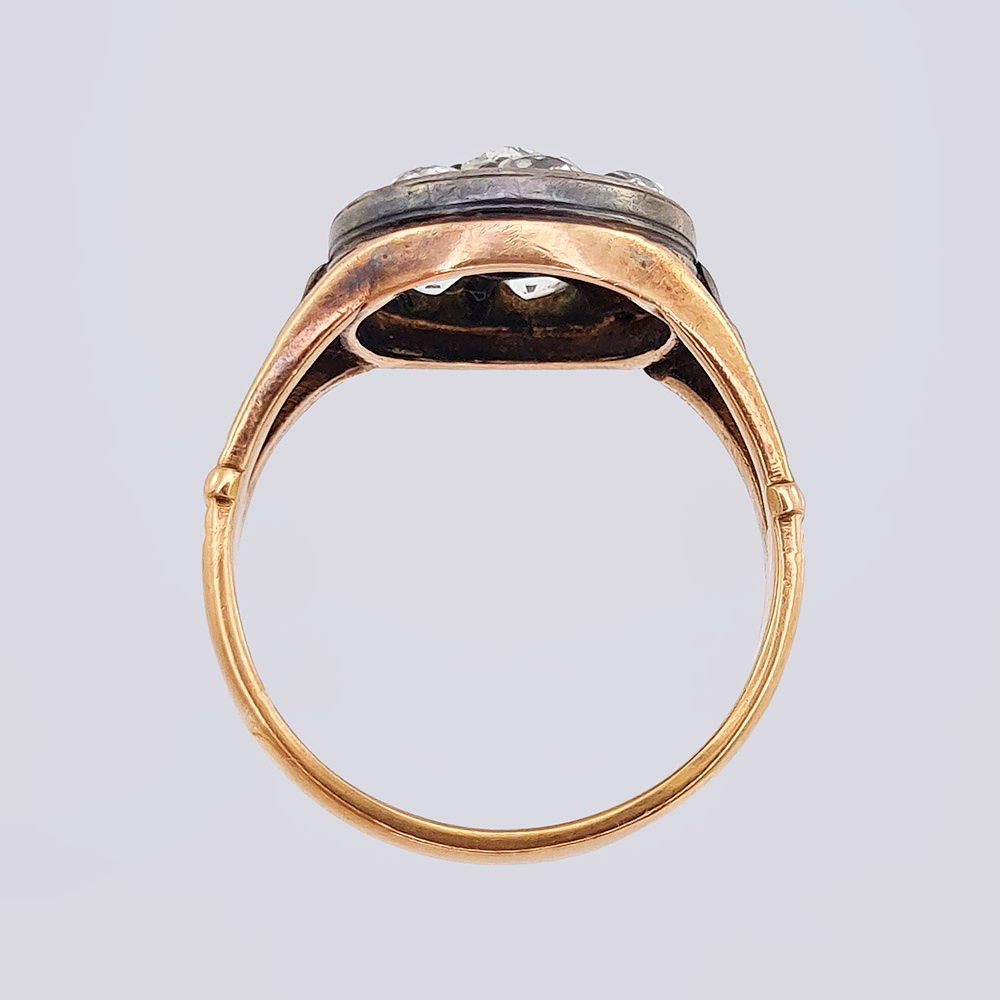 Кольцо «Малина» с бриллиантами старой огранки из золота 56 пробы 19 века