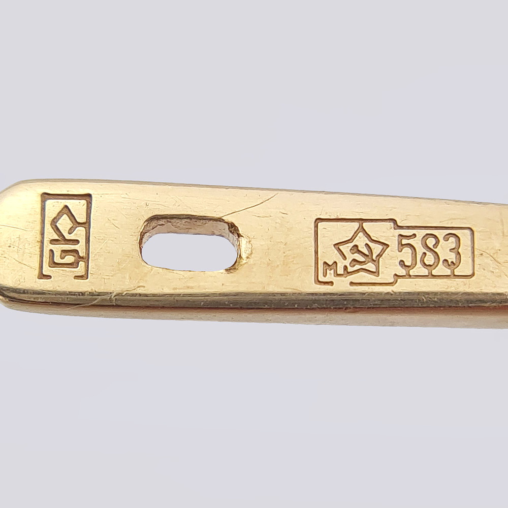 Комплект СССР кольцо и серьги с бриллиантами из золота 583 пробы