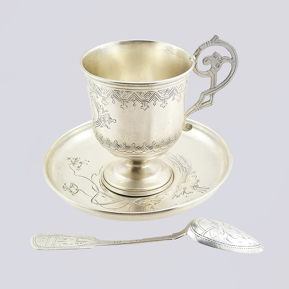 Серебряная чайная пара с ложкой 84 пробы в русском стиле
