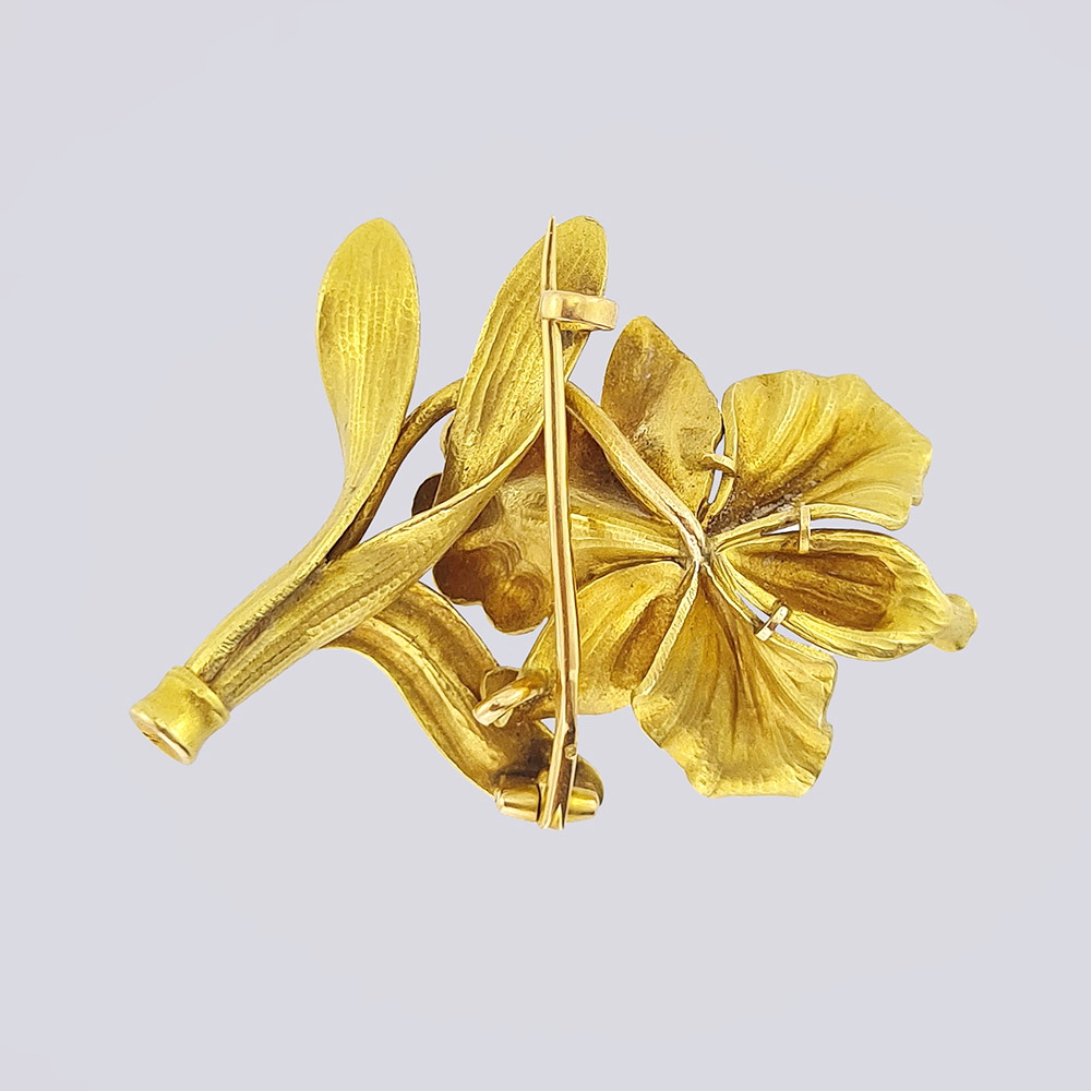 Золотая брошь «Цветок» с бриллиантом старой огранки