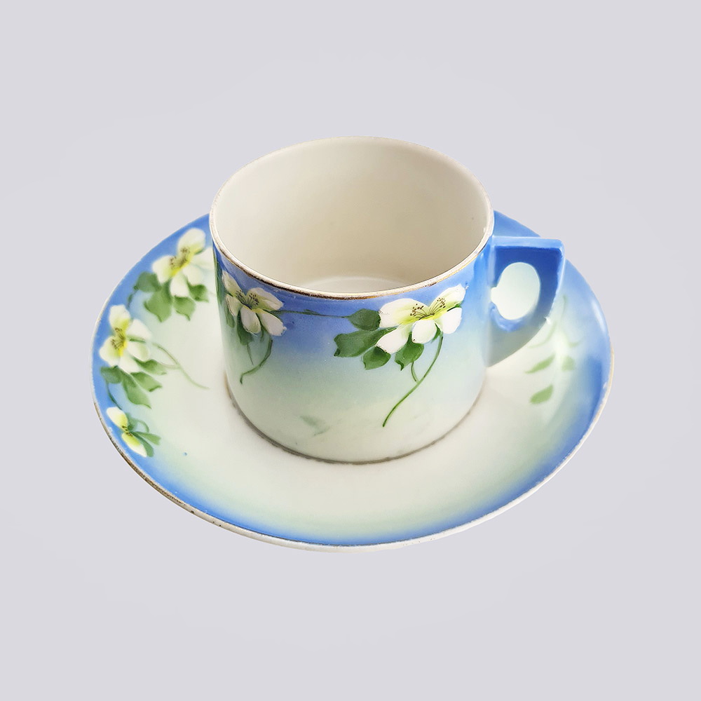 Чайная чашка с блюдцем «Цветок вишни» (СССР, Дулёво)
