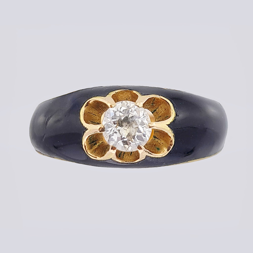 Кольцо золотое с черной эмалью и бриллиантом старой огранки