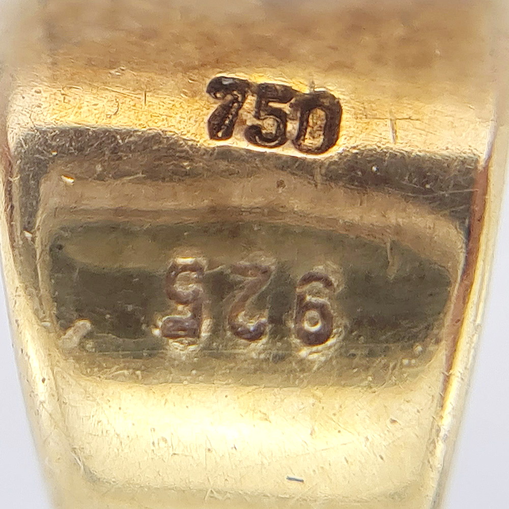 Подвеска «Лист» с бриллиантами из золота 750 пробы 20 века