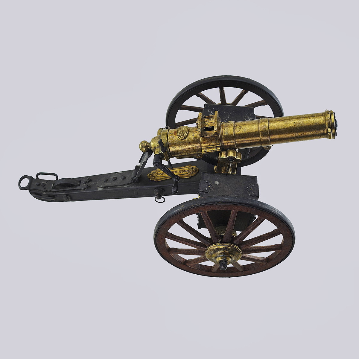 Настольное украшение  «Модель пушки-пулемета» (бронза, дерево)
