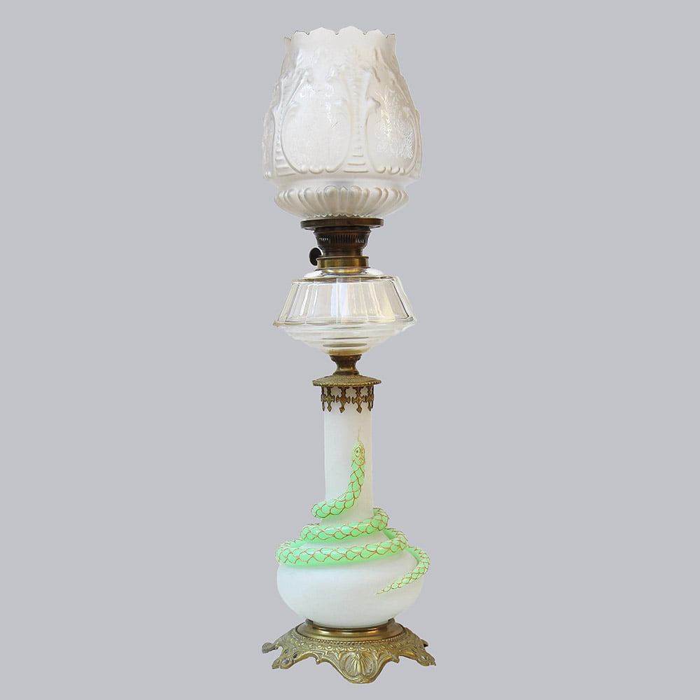 Керосиновая лампа «Змея» из бронзы конца 19-начала 20 вв.