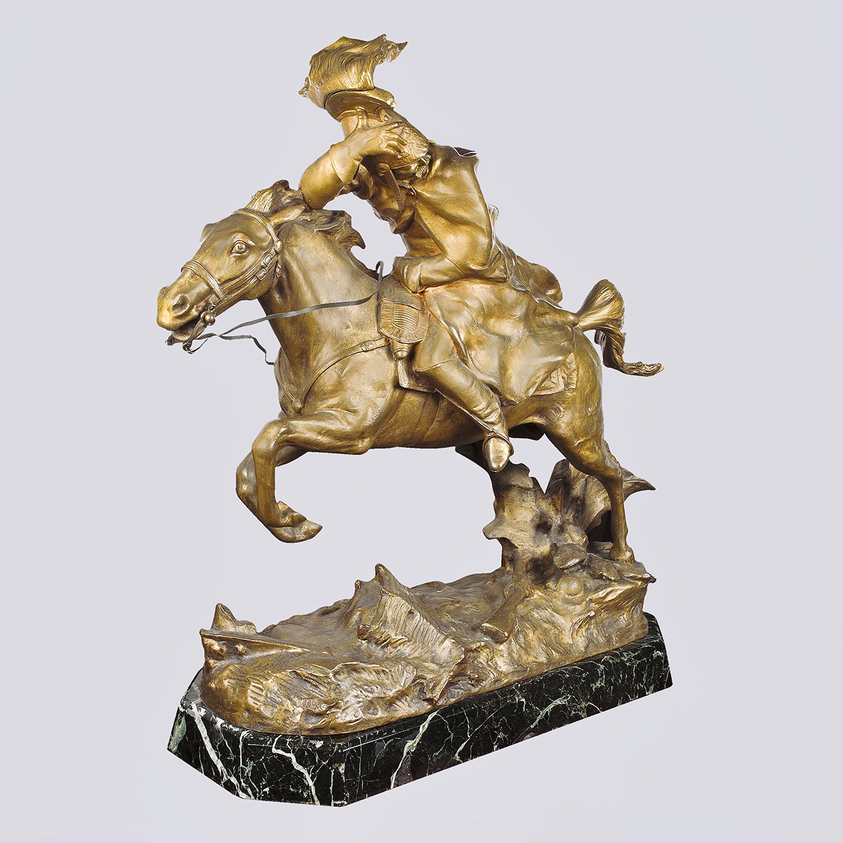 Скульптура «Кавалерист» из бронзы 19 века (R. Nannani)