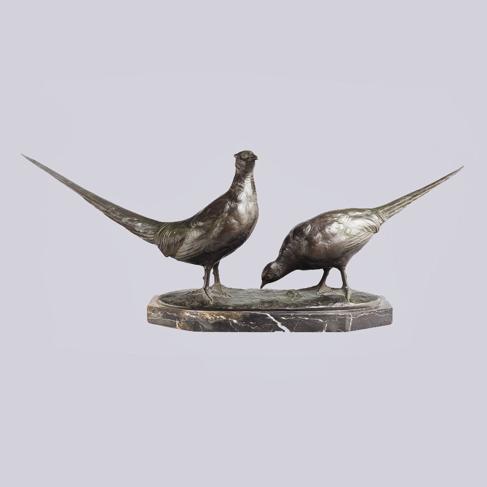 Скульптура «Две птицы»  из бронзы на гранитной подставке (Германия)