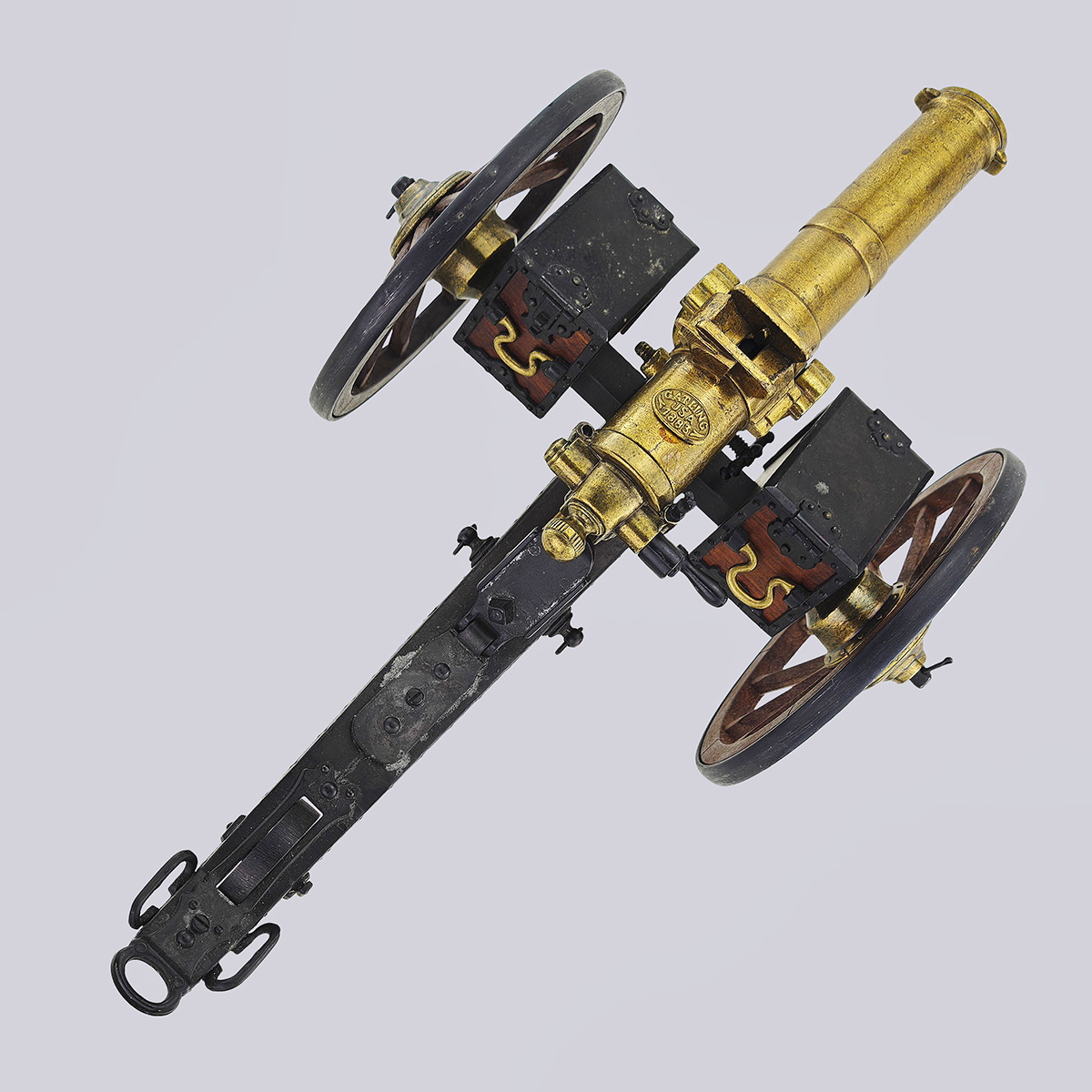 Настольное украшение  «Модель пушки-пулемета» (бронза, дерево)