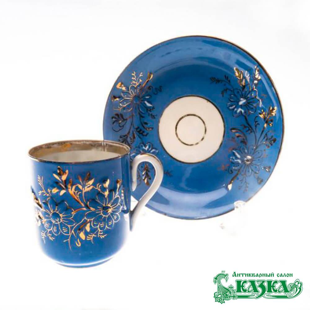 Голубая чайная пара с золочением из фарфора 19 века (Фабрика Кузнецова, Россия)