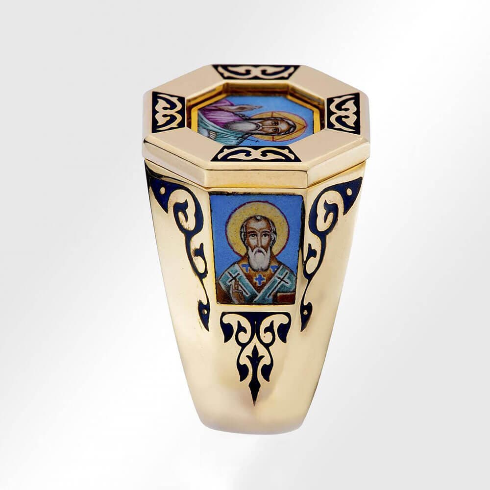 Авторское кольцо с расписной эмалью христианской тематики из золота 585 пробы