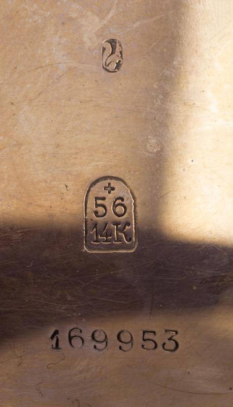 Часы луковица из золота 56 пробы Moser 19 век