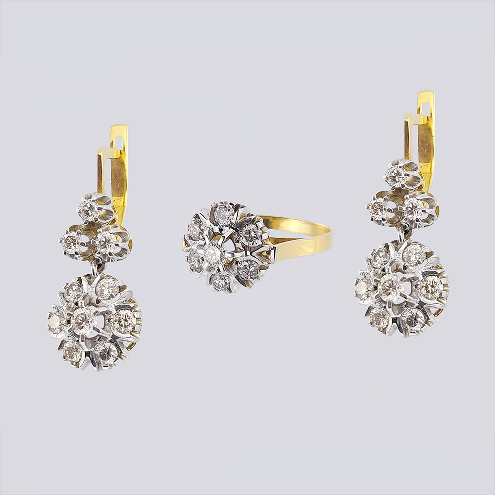 Комплект кольцо и серьги «малины» с бриллиантами из золота 750 пробы