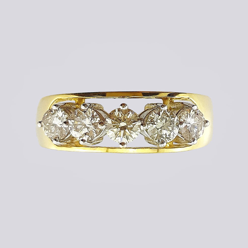 Кольцо СССР из золота 750 пробы со вставками из природных бриллиантов