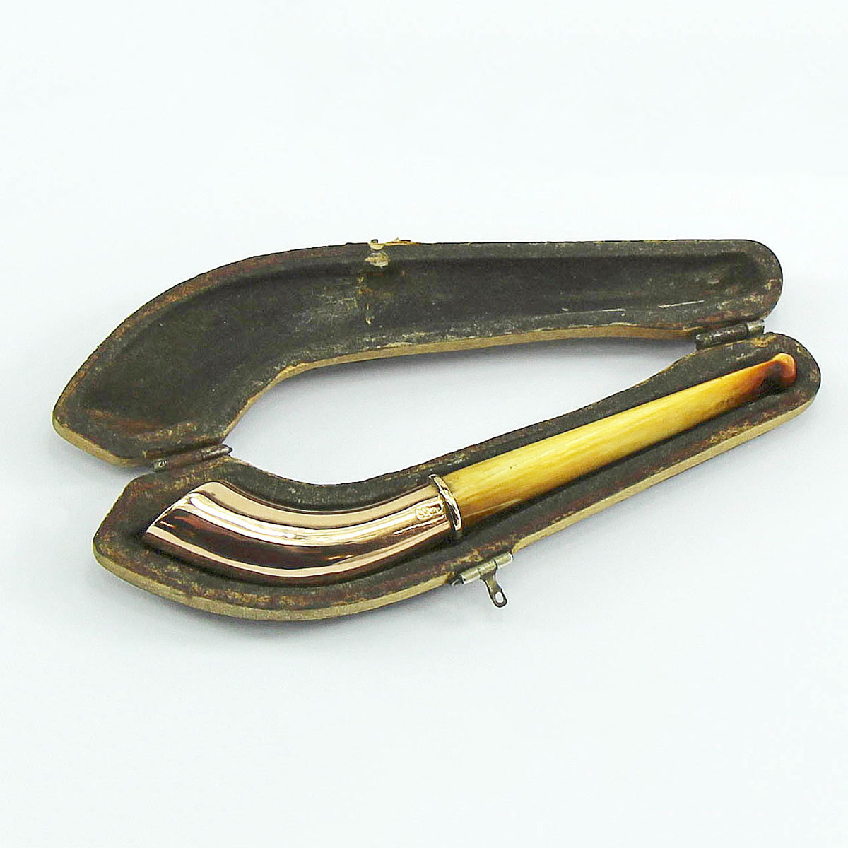 Мундштук из золота 56 пробы и слоновой кости в родном футляре 19 века