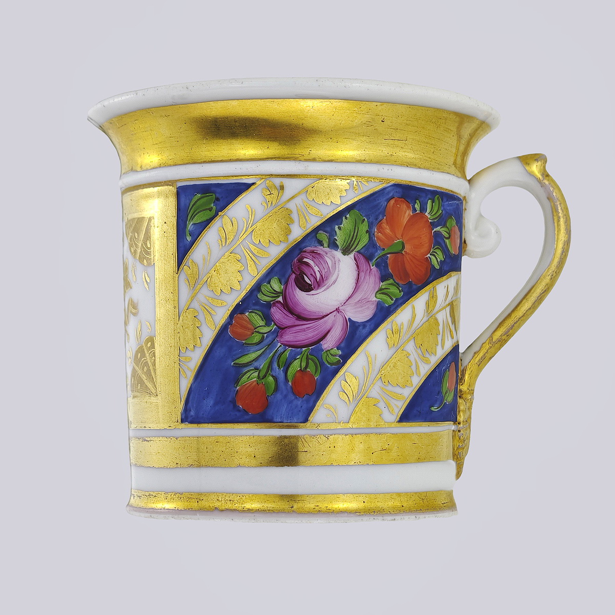 Чайная пара «Золото и розы» из фарфора; роспись, золочение; завод Гарднера