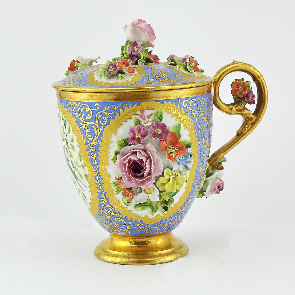 Чайно-кофейный сервиз из 3 предметов периода Николая Первого с лепными цветами (ИФЗ, Российская Империя) 