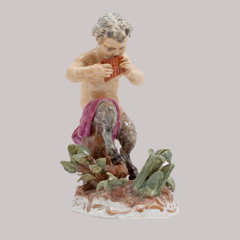 Статуэтка «Фавн играющий на сверели» 19 век (Мейсен, Германия)