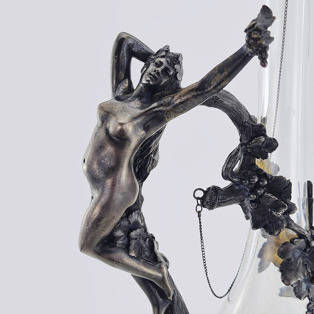 Графин стекло" Нимфа и амур" серебро 875 пробы