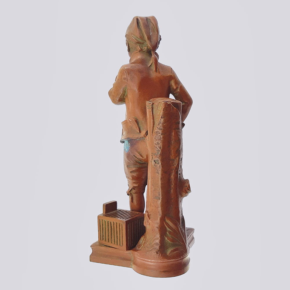Бронзовая статуэтка «мальчик с дроздом» конца XIX века