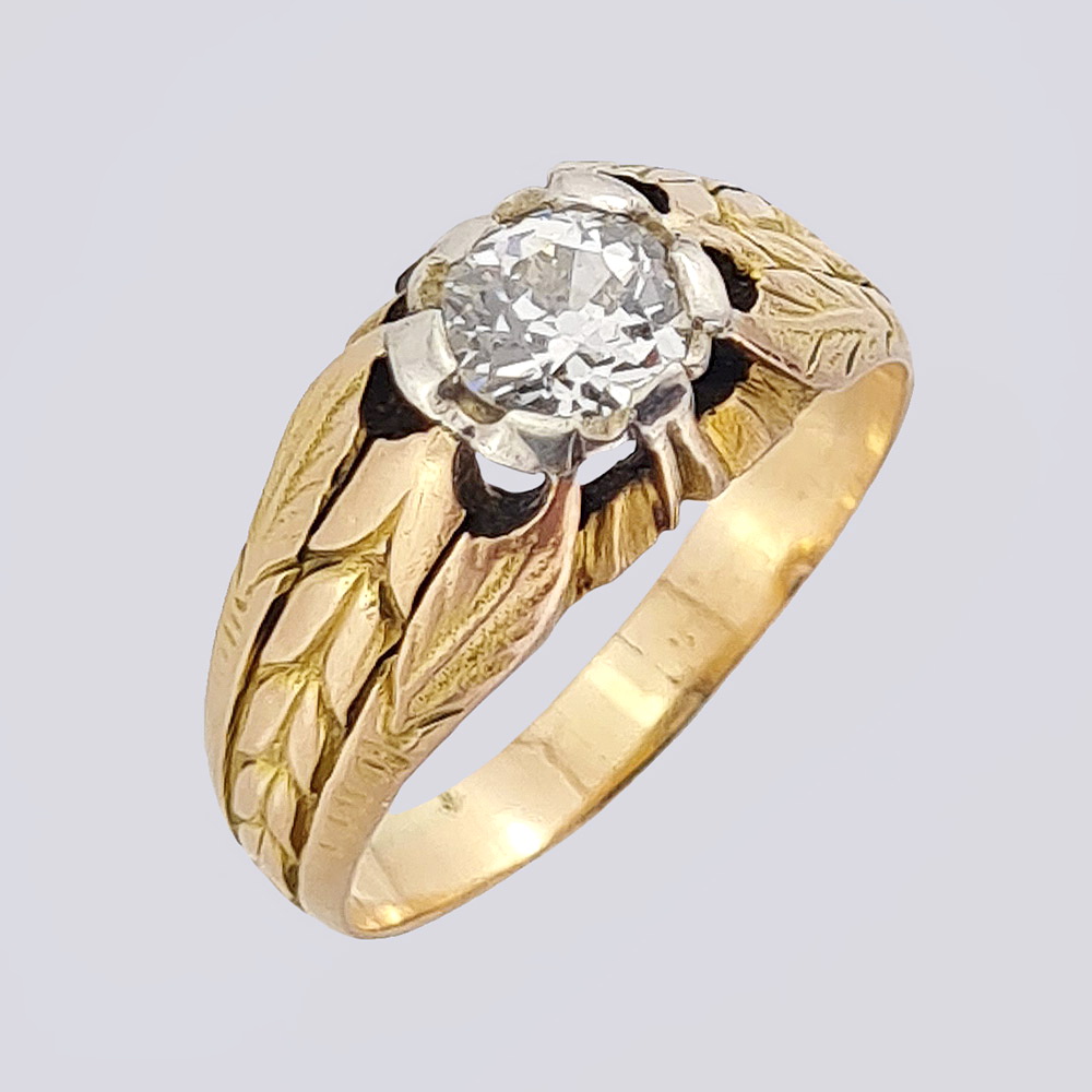 Классическое кольцо с бриллиантом из золота 56 пробы