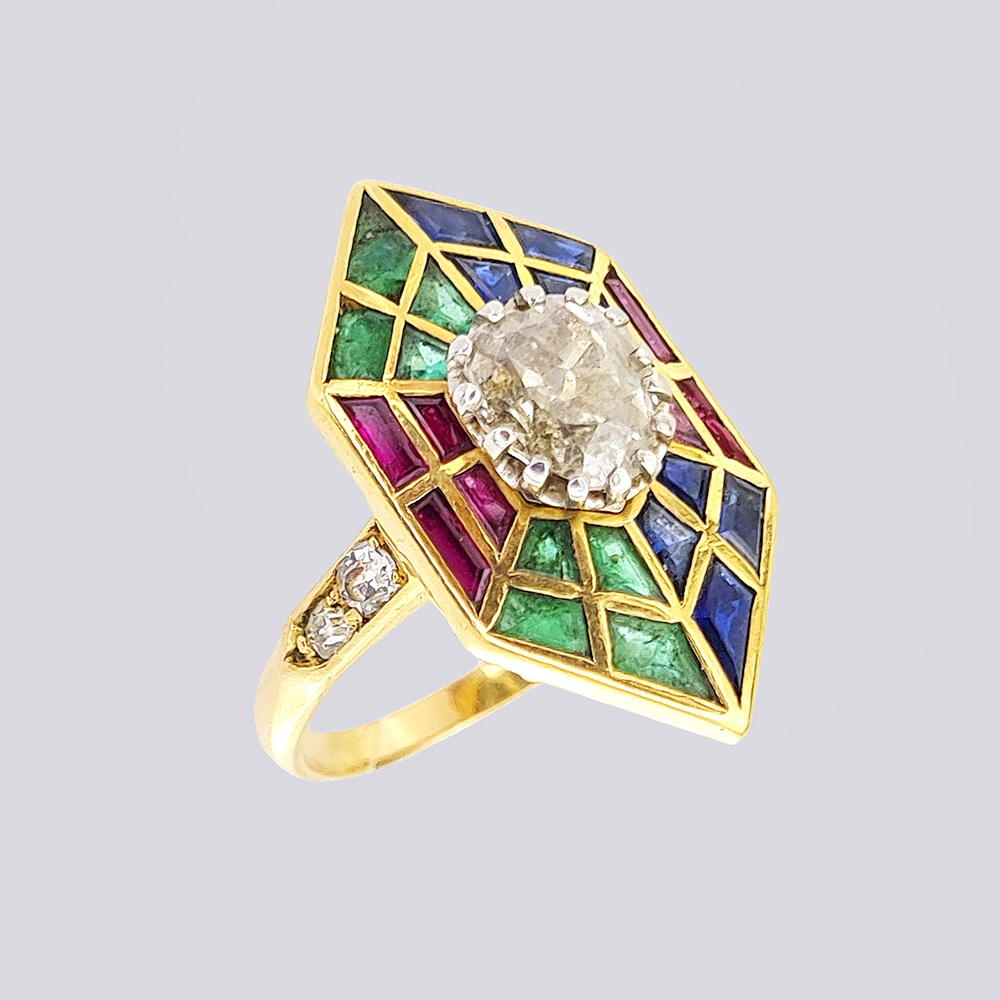 Кольцо золотое в стиле Готика с алмазом и натуральными сапфирами, рубинами и изумрудами