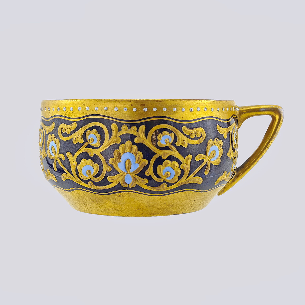 Чайная пара фарфор кобальт золотой с орнаментальной эмалью производства Кузнецова