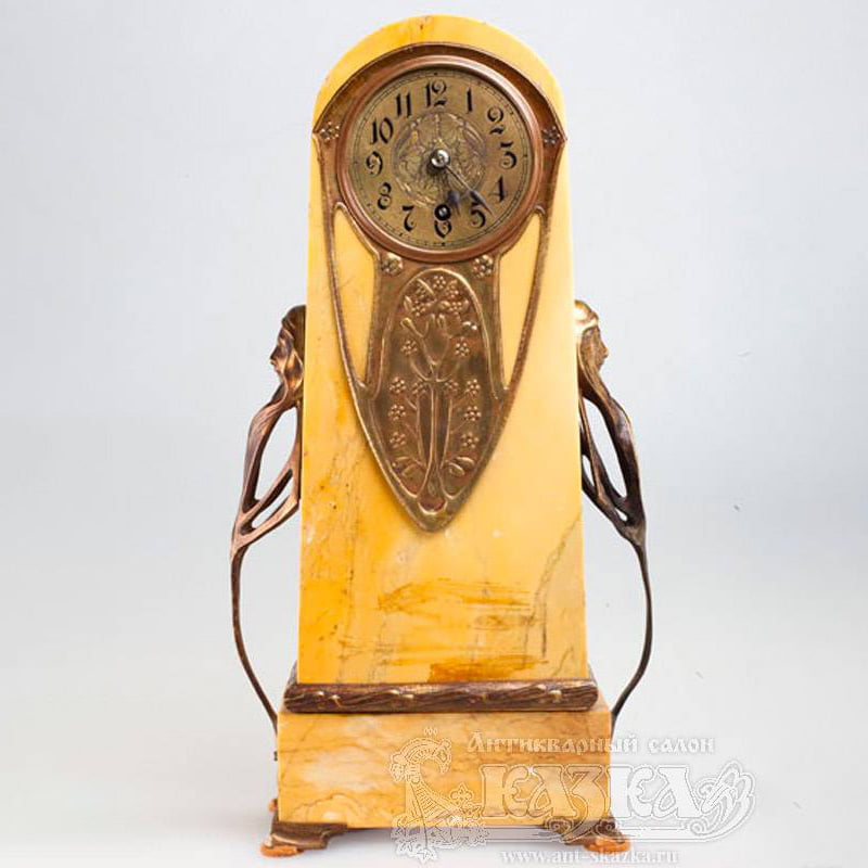 Каминные часы из гранита и бронзы (Россия начала XX века)