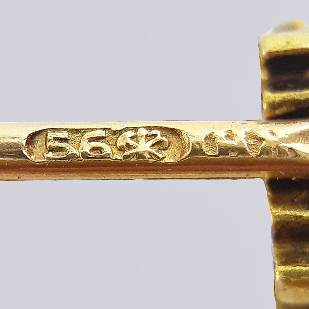 Золотая русская брошь-булавка с натуральным сапфиром и бриллиантами