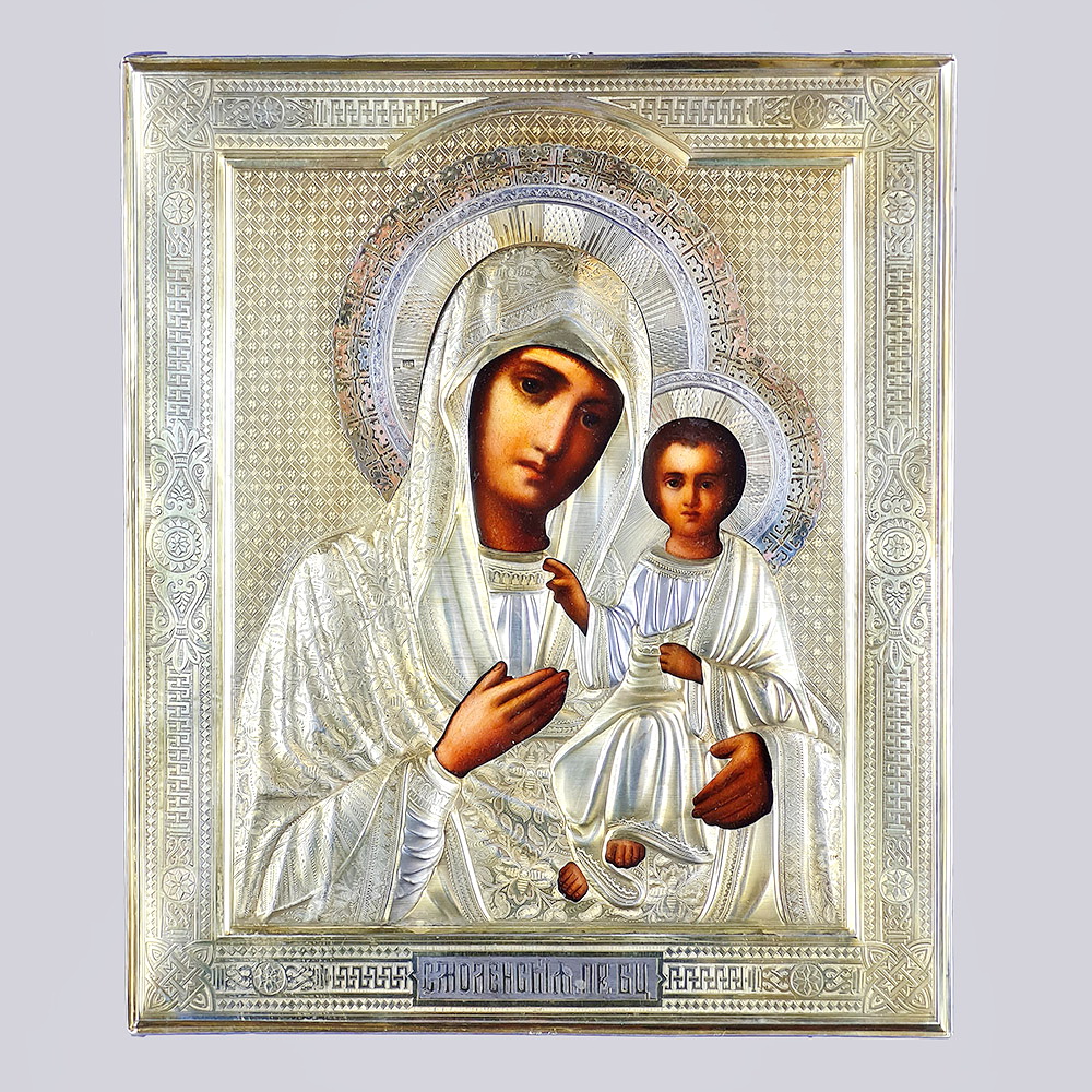 Икона «Смоленская Пресвятая Богородица» в серебряном окладе и в киоте из карельской березы