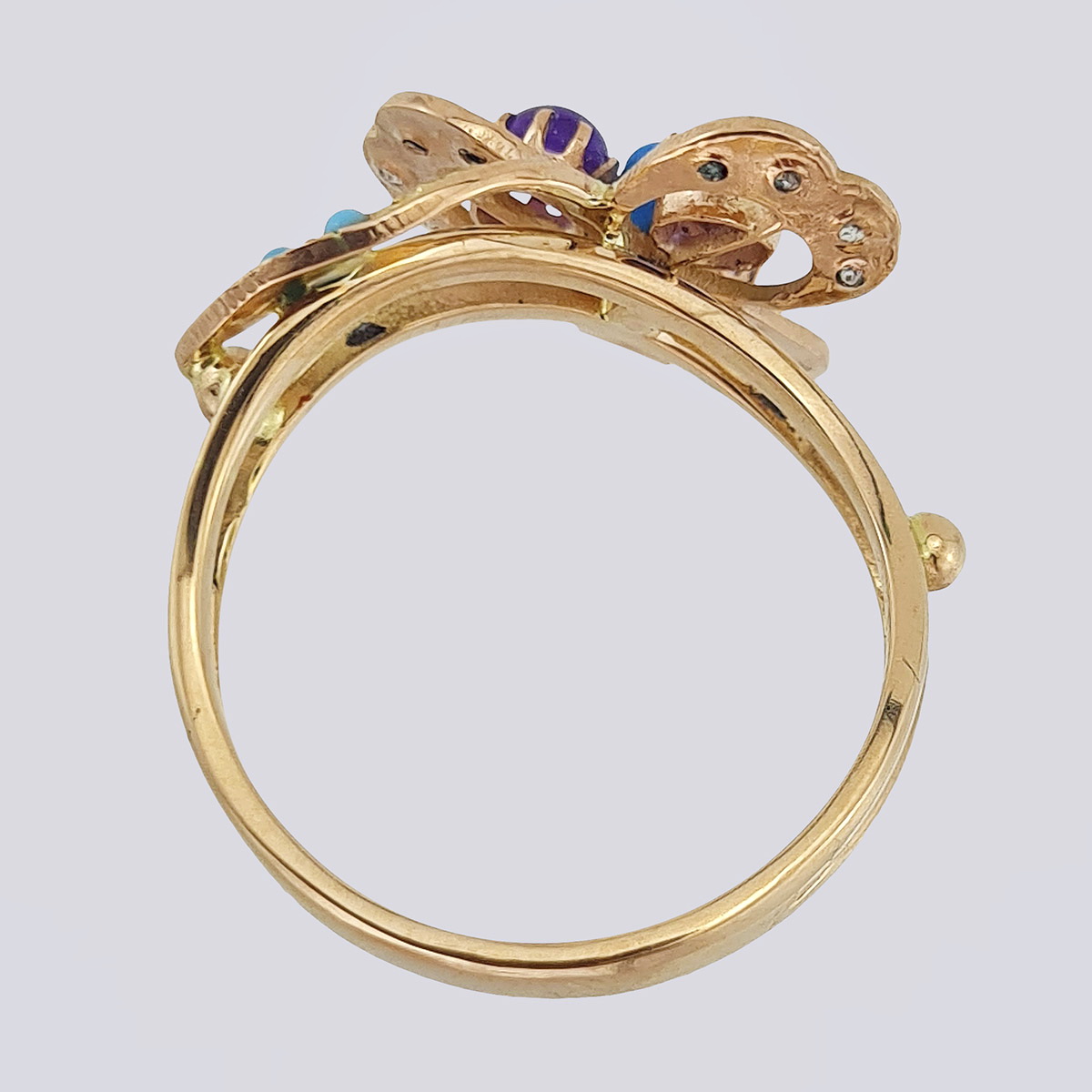 Кольцо «Трилистник» из золота 585-й пробы с аметистами, бирюзой и бриллиантами