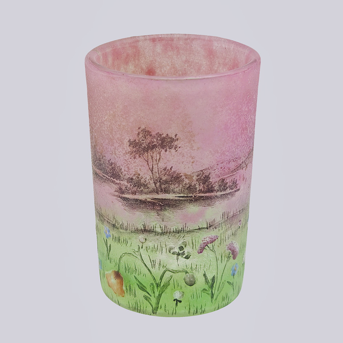 Стопка " Ягодная поляна" многослойное стекло фирма Daum Nancy,