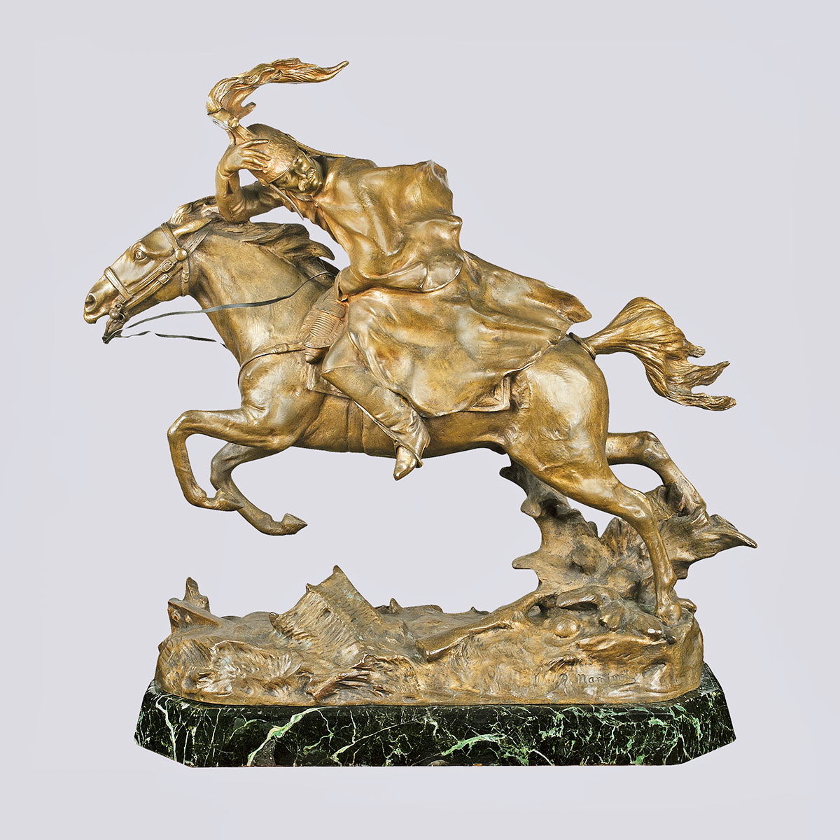 Скульптура «Кавалерист» из бронзы 19 века (R. Nannani, Италия)