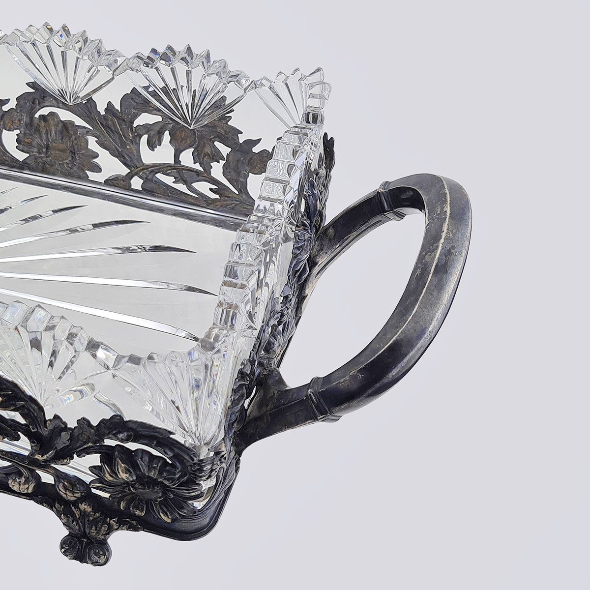 Ваза для фруктов хрусталь серебро 84 в стиле модерн 