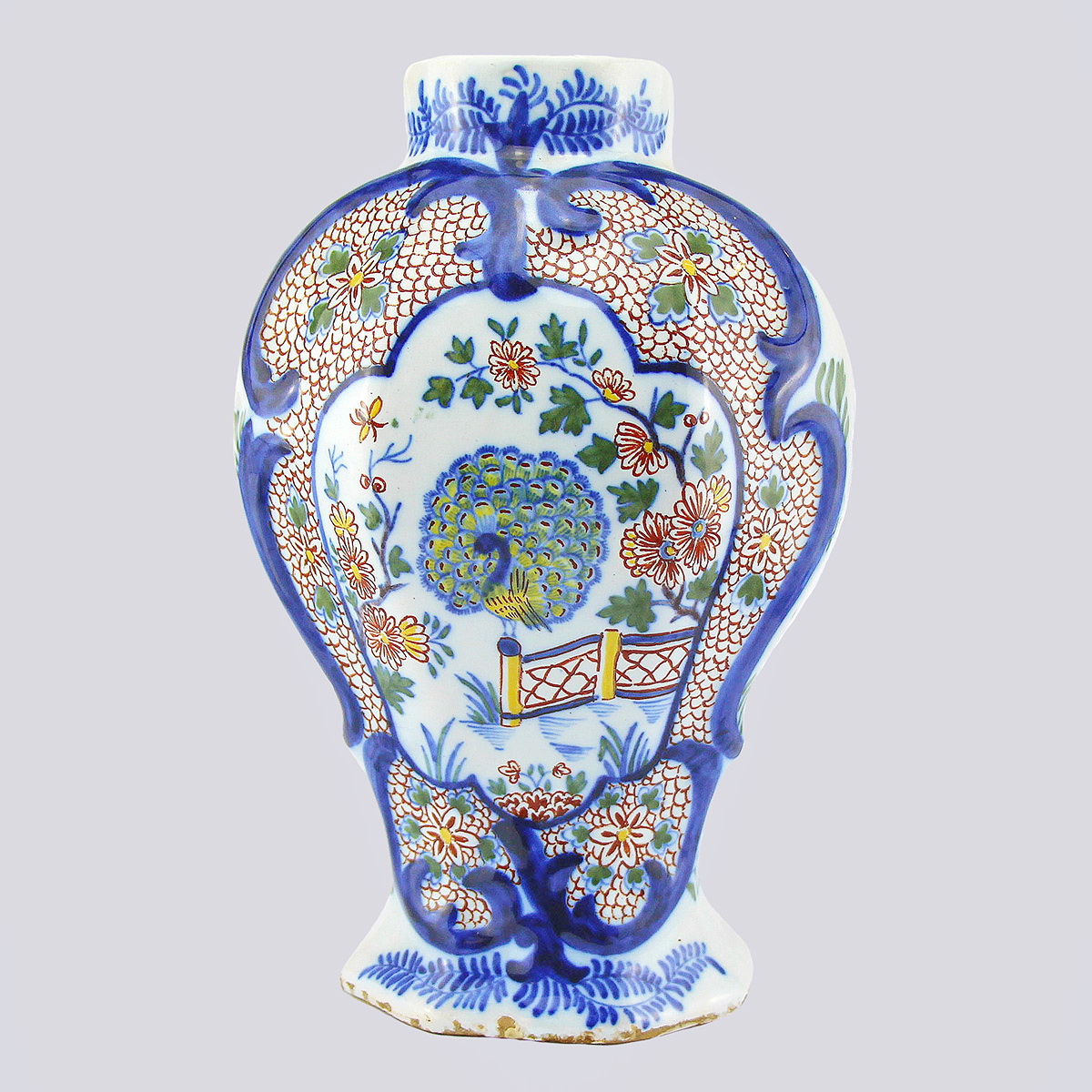 Керамическая ваза «Павлин» с росписью (Голландия, Фирма Дельф, 18 век)