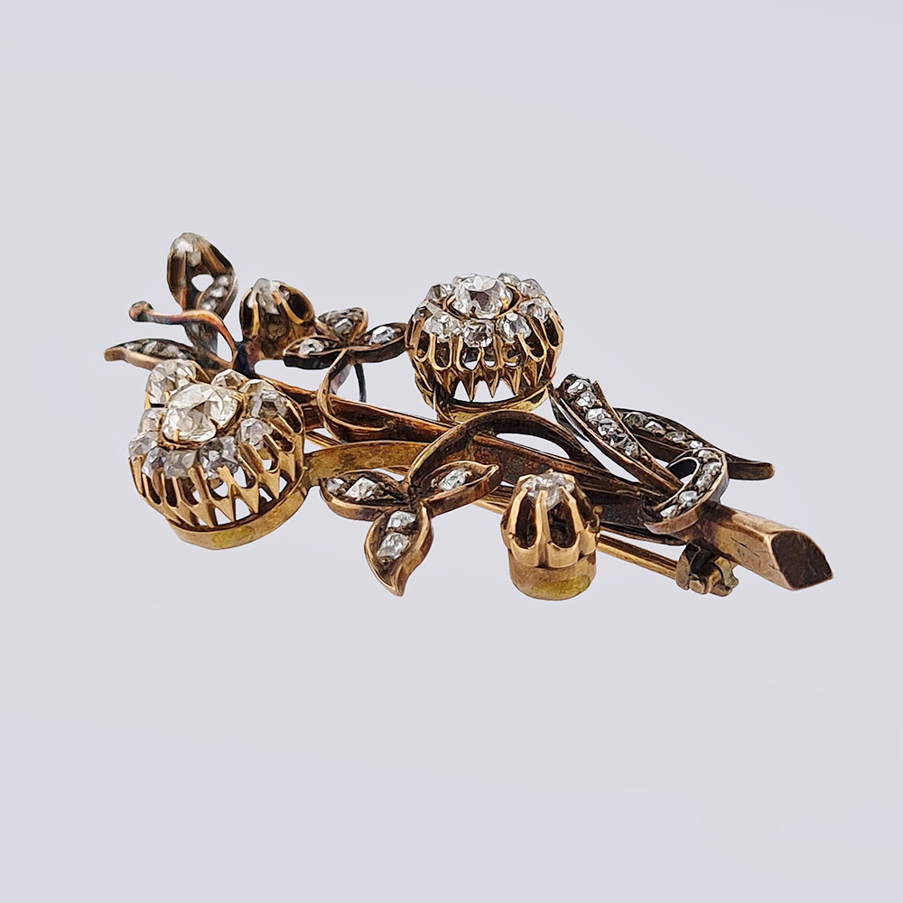 Брошь «Цветущая ветка» с бриллиантами и алмазами из золота 56(500) пробы 19 века
