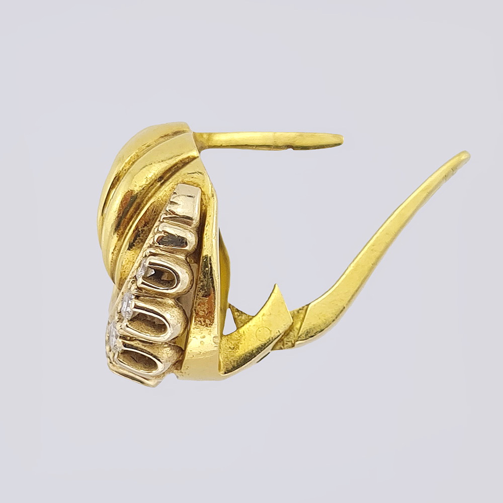 Комплект кольцо и серьги из золота 750 пробы с якутскими бриллиантами