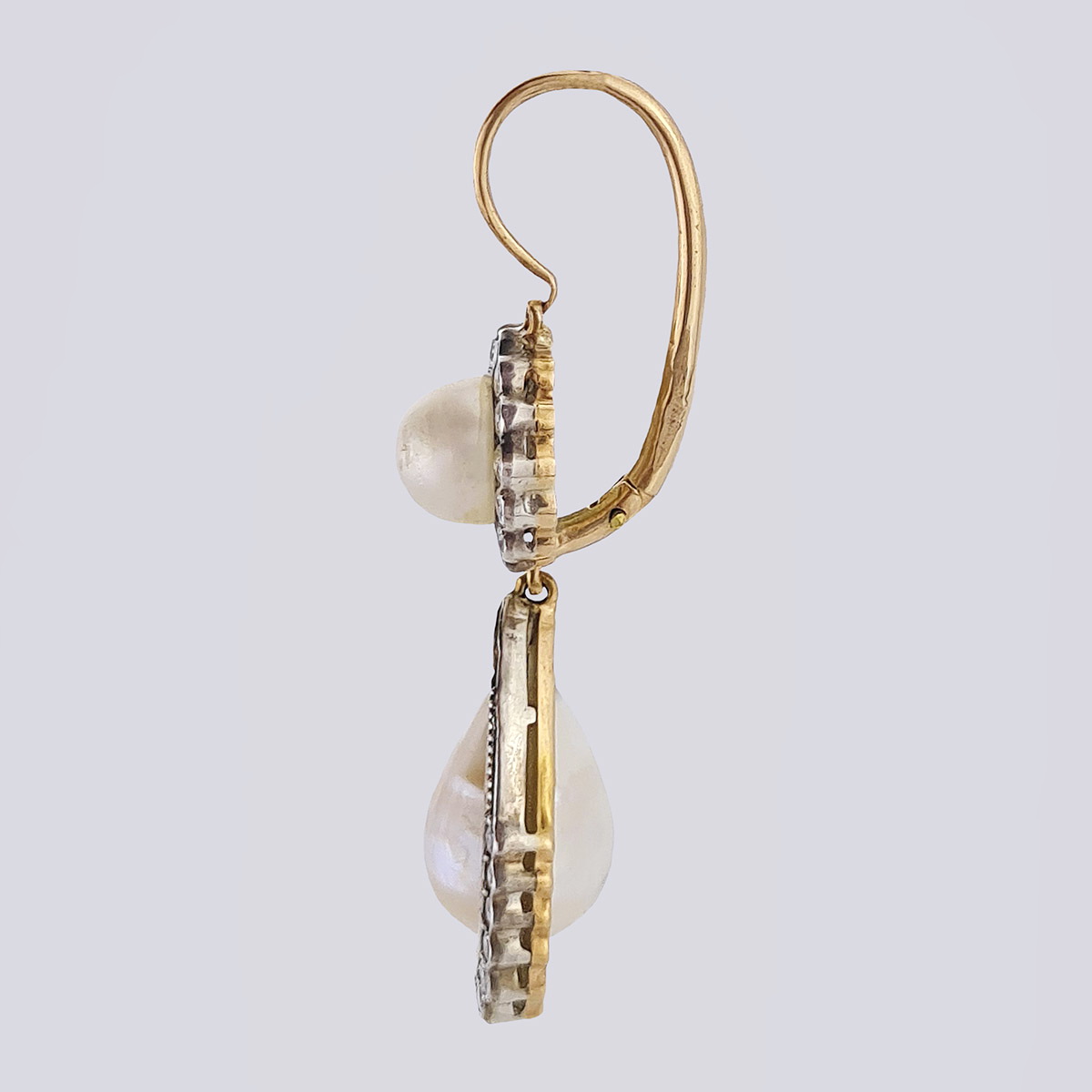 Серьги-подвески с бриллиантами старой огранки и жемчугом круглым и барочным