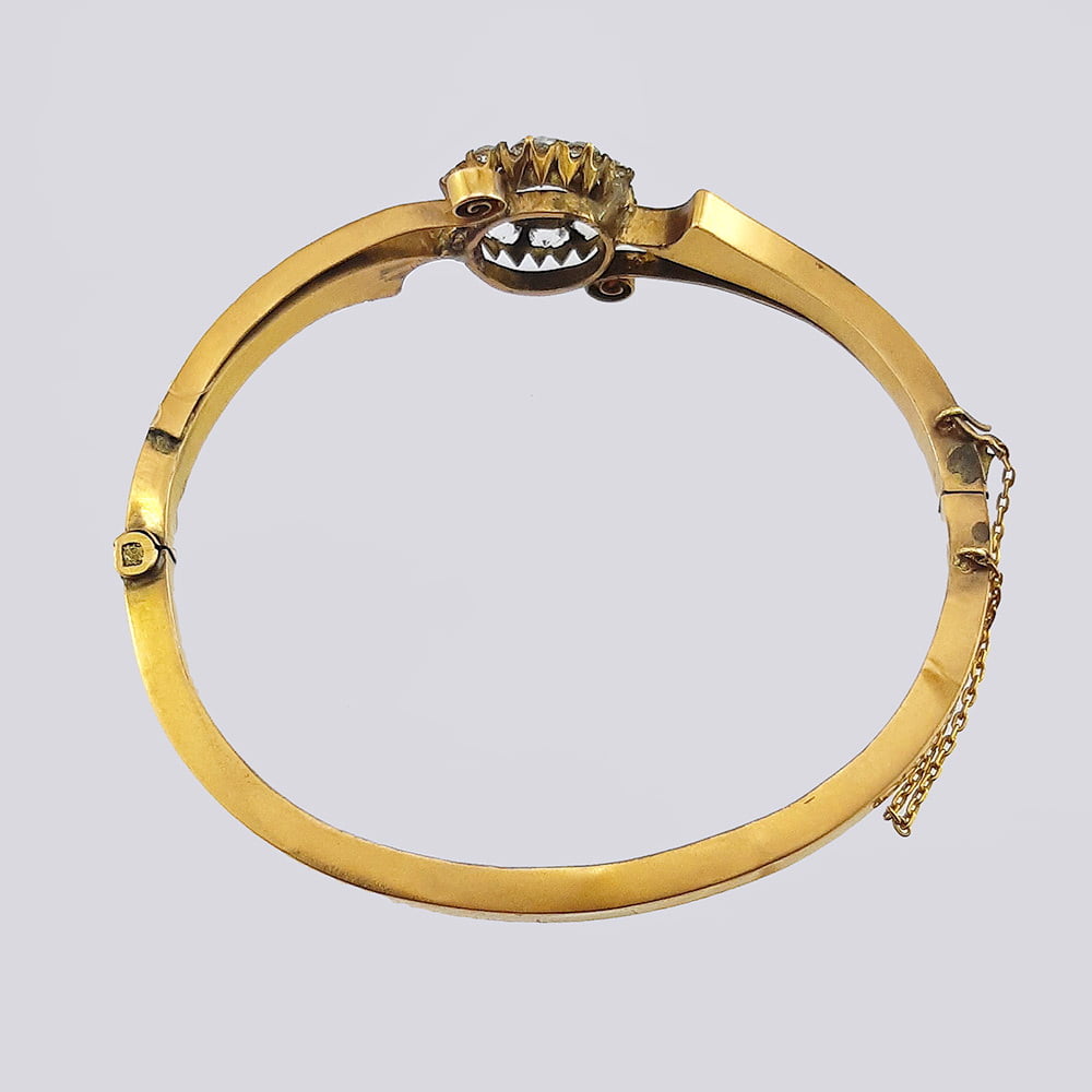 Жёсткий браслет с горным хрусталем из золота 56 пробы 19 века