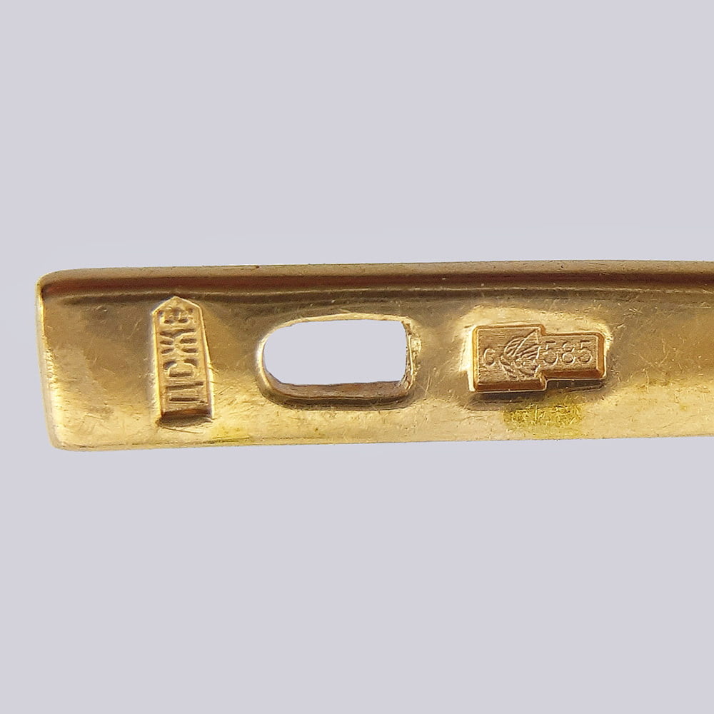 Золотые серьги в форме капли с бриллиантами (585 проба)