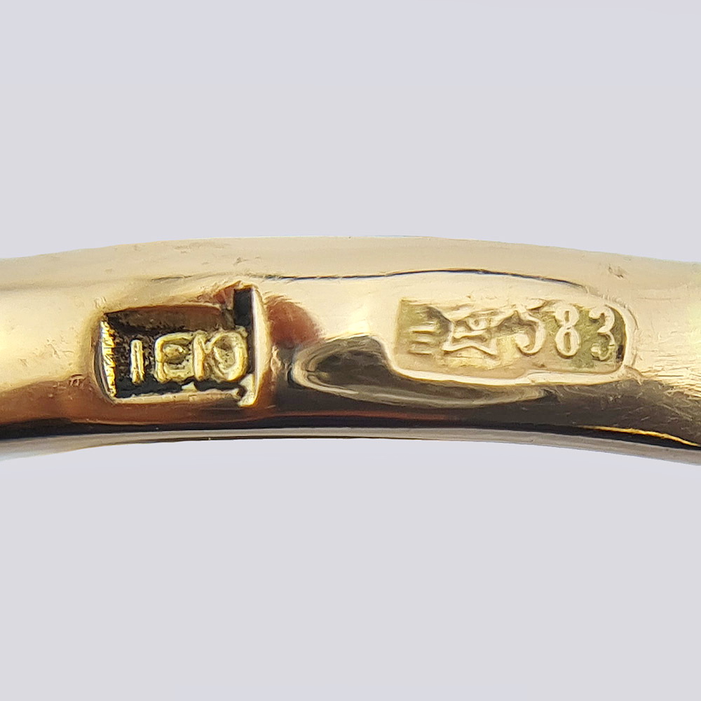 Золотое кольцо с якутскими бриллиантами (СССР, 583 проба)