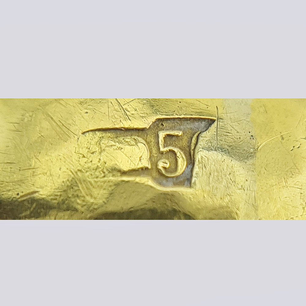 Кольцо «Листья» с бриллиантом из золота 56 пробы конца 19 века