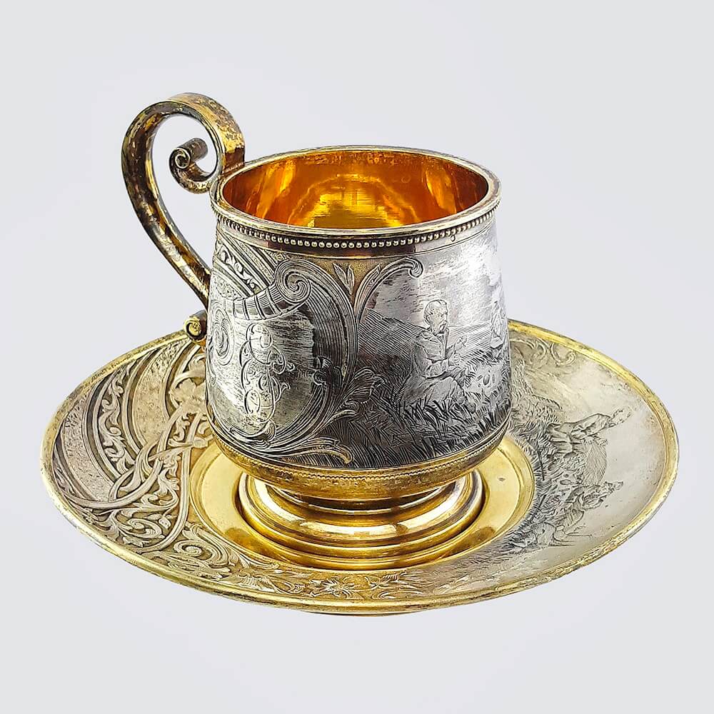 Чашка с блюдцем из серебра 84 пробы (гравировка и золочение 19 века)